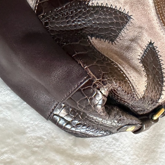 Coach Brooke Inlaid C Large hobo shoulder bag, model #14340, brown/taupe suede - Picture 11 of 12